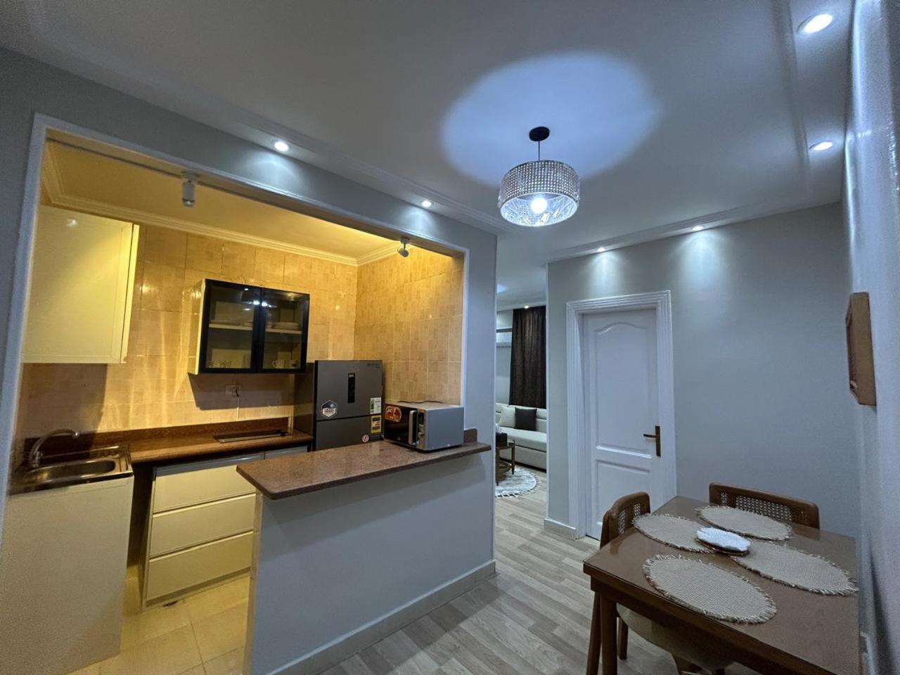 Skyline Luxury Suites 5 Mins From Cairo Airport Ngoại thất bức ảnh
